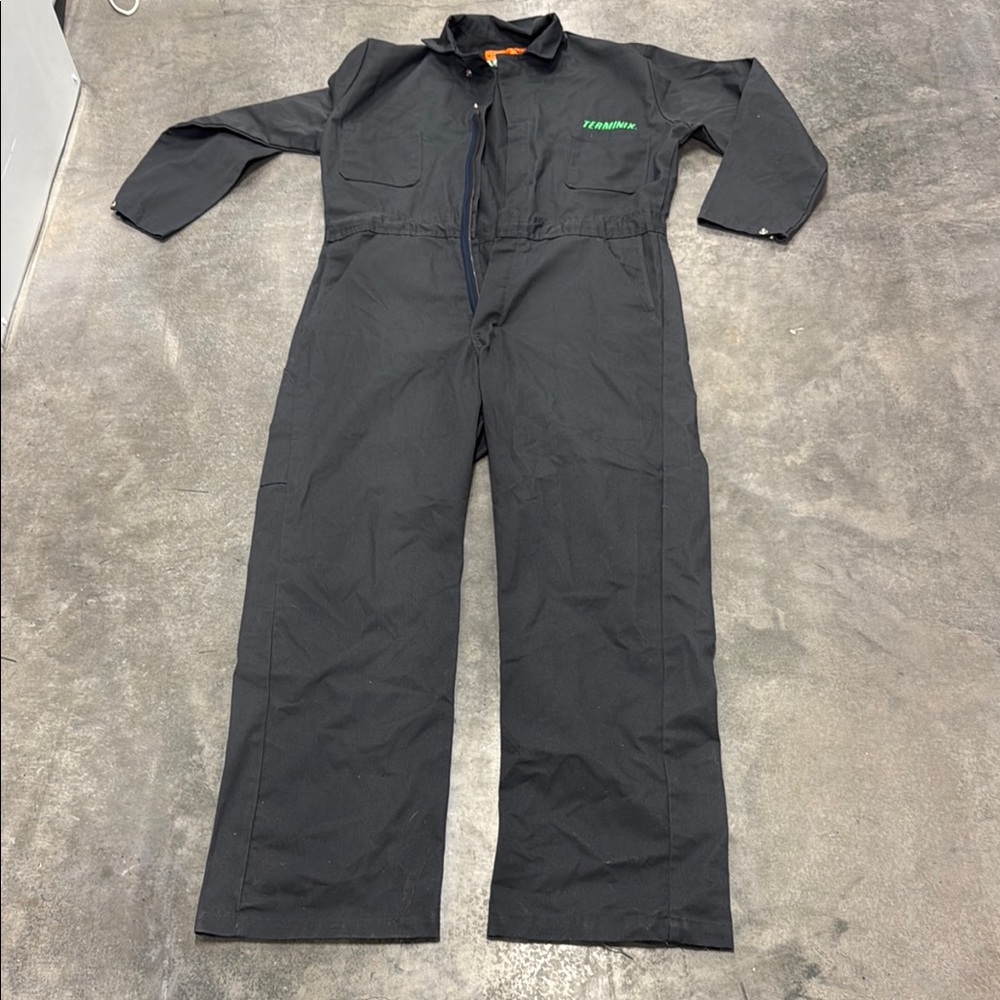 Terminix man jumper π₯π₯ - Picture 3 of 8
